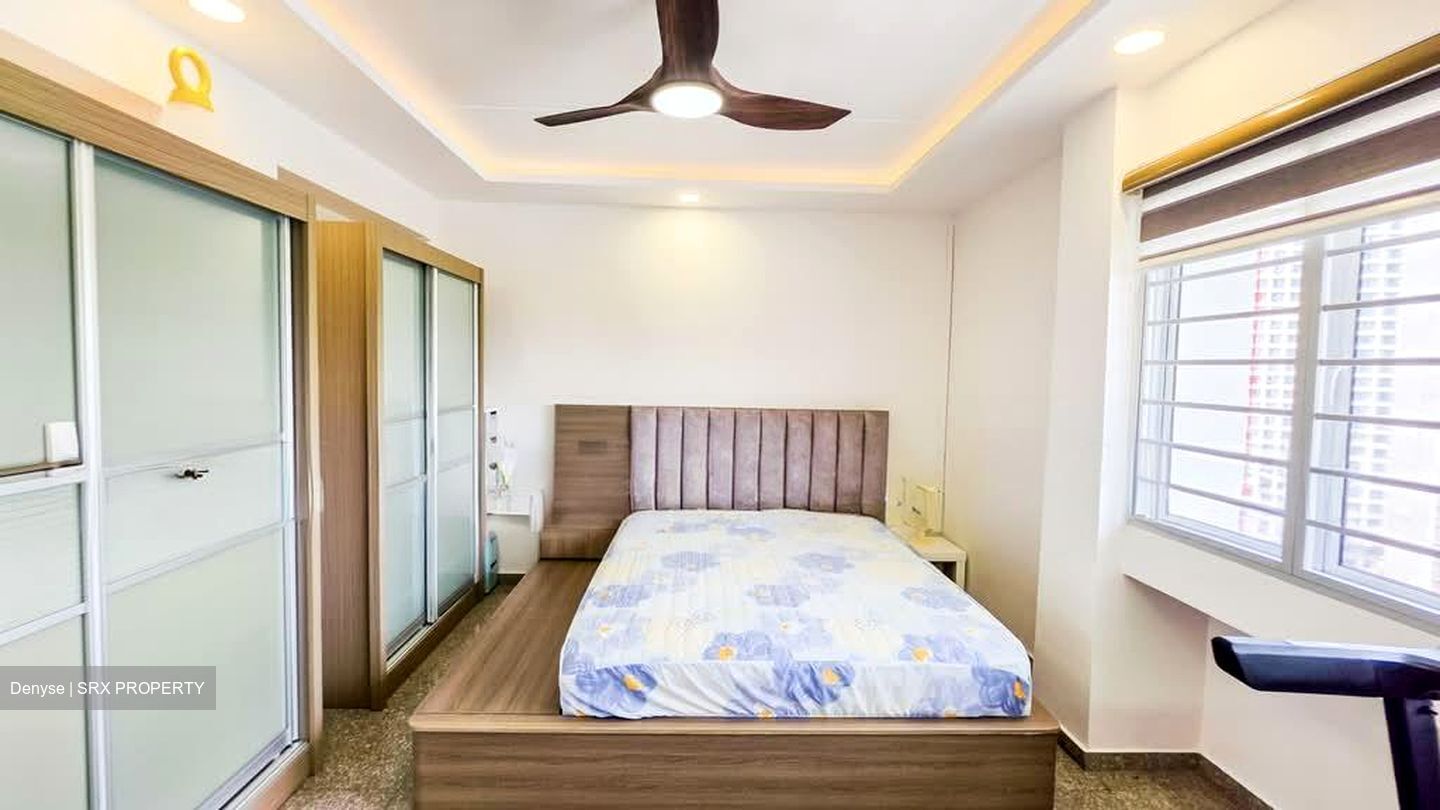 Blk 19 Queen's Close (Queenstown), HDB 5 Rooms #577218541